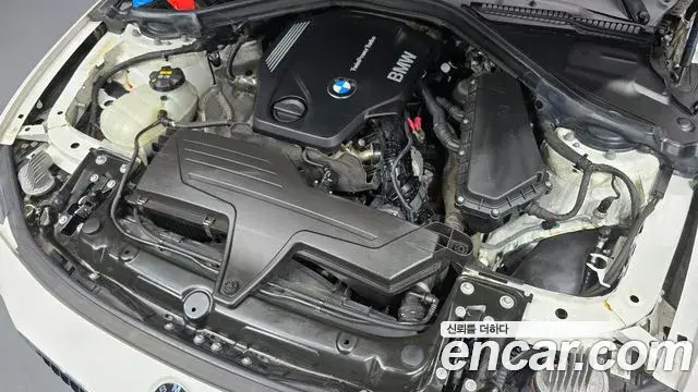 BMW 4 Series 2018 — Şəkil 19/20