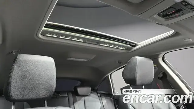 BMW 4 Series 2018 — Şəkil 13/20
