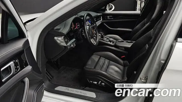Porsche Panamera 2020 — Şəkil 12/20