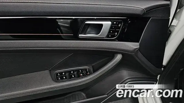 Porsche Panamera 2020 — Şəkil 13/20