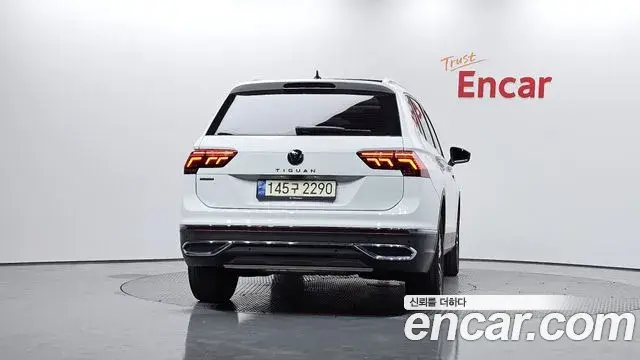 Volkswagen Tiguan Allspace 2022 — Photo 4/20