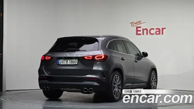 Mercedes-Benz GLA-Class 2021 — Фото 1/20