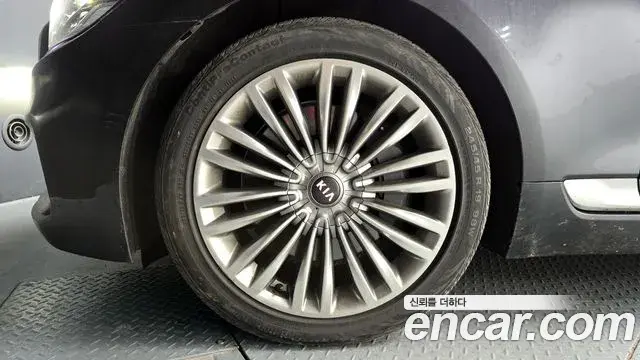 Kia The K9 2018 — ფოტო 1/20