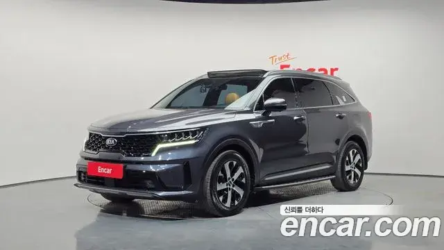 Kia Sorento 2021 — Фото 1/20