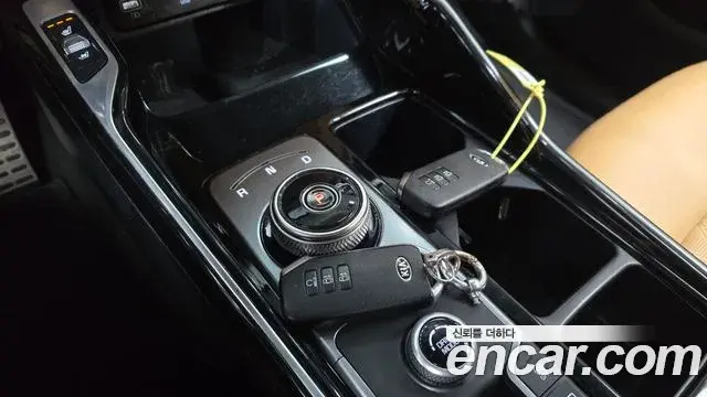 Kia Sorento 2021 — Фото 9/20