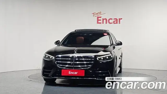 Mercedes-Benz S-Class 2021 — ფოტო 17/20