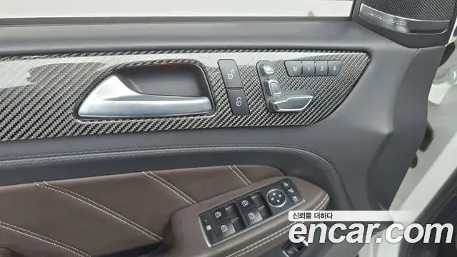 Mercedes-Benz GLE-Class 2019 — Фото 17/20