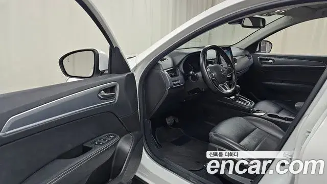 Renault Samsung XM3 2022 — ფოტო 5/20