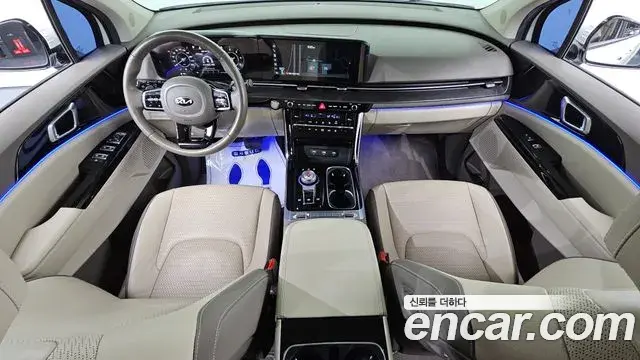 Kia Carnival 2020 — Фото 7/20