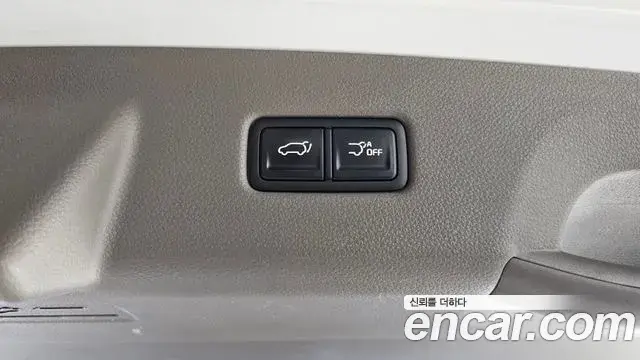 Kia Carnival 2020 — Фото 20/20