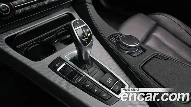 BMW 6 Series 2018 — Photo 2/19