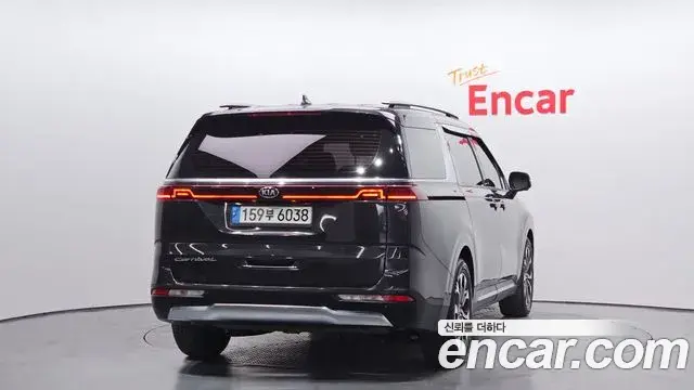 Kia Carnival 2020 — Фото 4/20