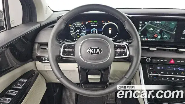 Kia Carnival 2020 — Фото 13/20