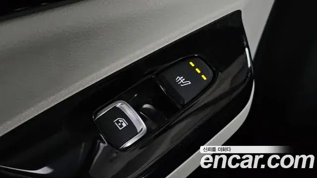 Kia Carnival 2020 — Фото 18/20