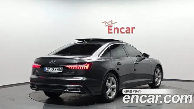 Audi A6 2020 — ფოტო 1/21