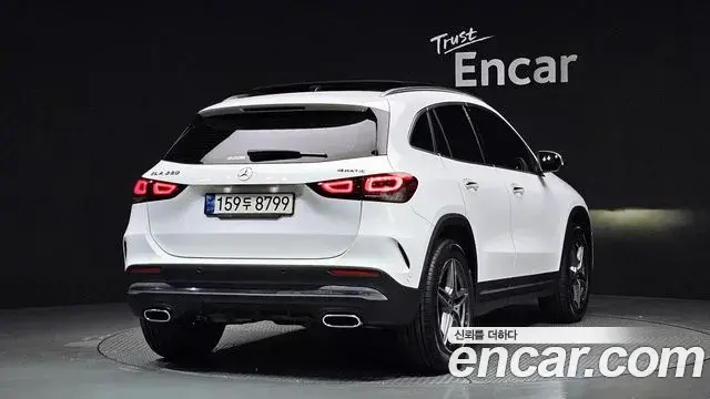 Mercedes-Benz GLA-Class 2022 — ფოტო 7/20