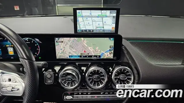 Mercedes-Benz GLA-Class 2022 — ფოტო 4/20