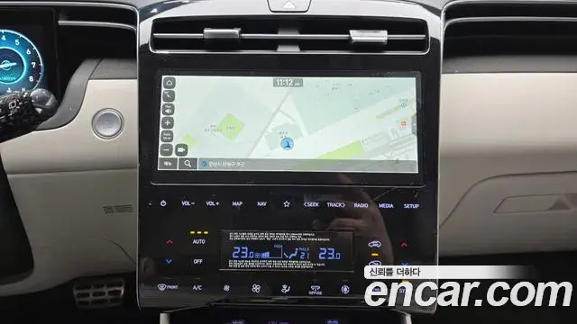 Hyundai Tucson Hybrid 2022 — ფოტო 6/20
