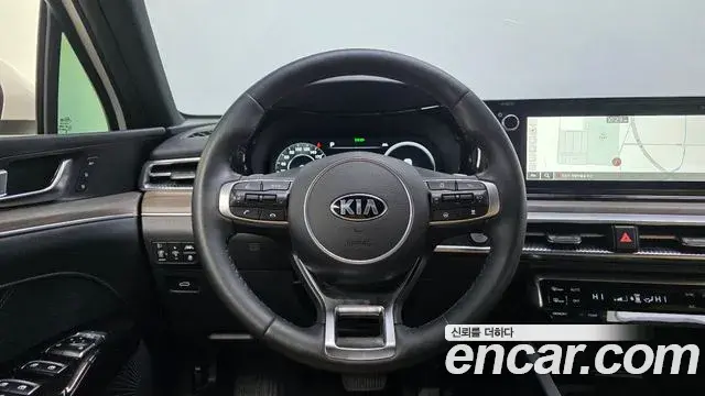 Kia K5 2021 — Photo 9/20