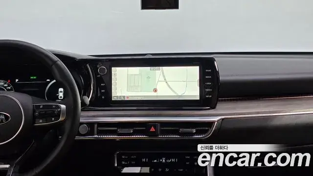 Kia K5 2021 — Photo 19/20