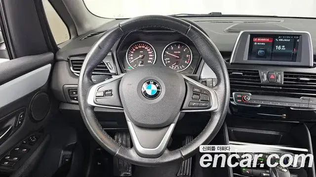 BMW 2 Series Active Tourer 2018 — Şəkil 5/20