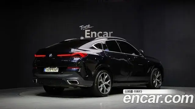 BMW X6 2020 — ფოტო 17/20