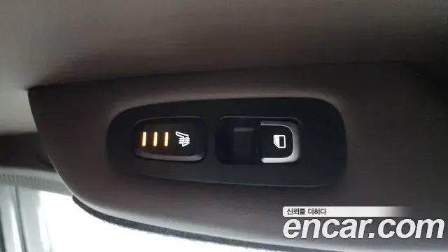 Kia Stinger 2018 — ფოტო 6/20