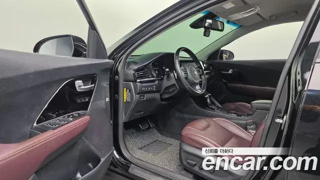 Kia Niro 2019 — Şəkil 5/20
