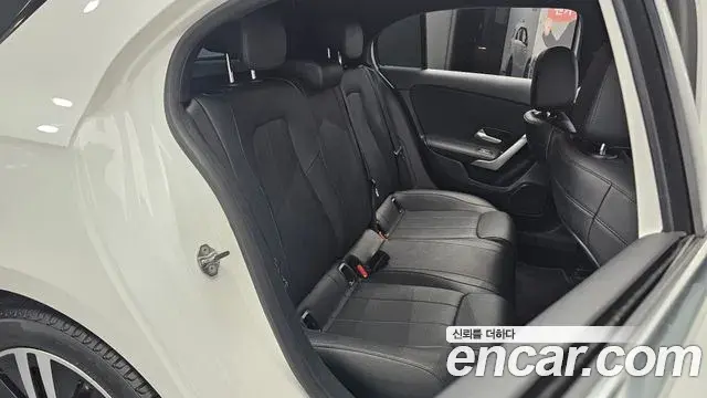 Mercedes-Benz A-Class 2021 — Photo 14/20
