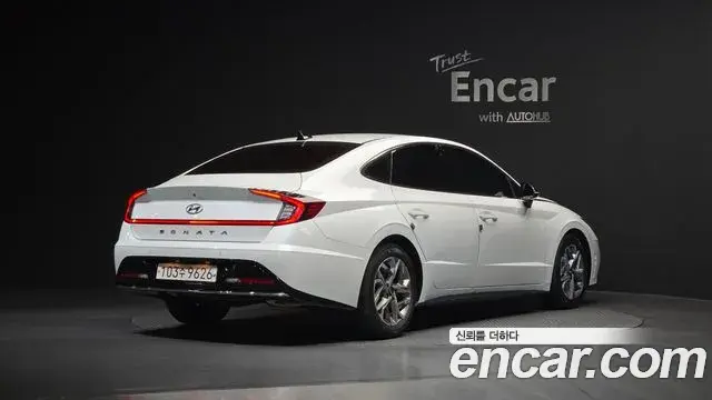 Hyundai Sonata Hybrid 2022 — Photo 4/20
