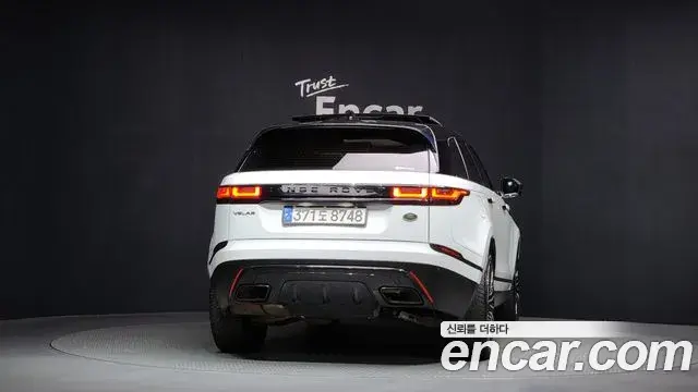Land Rover Range Rover Velar 2018 — Şəkil 6/20