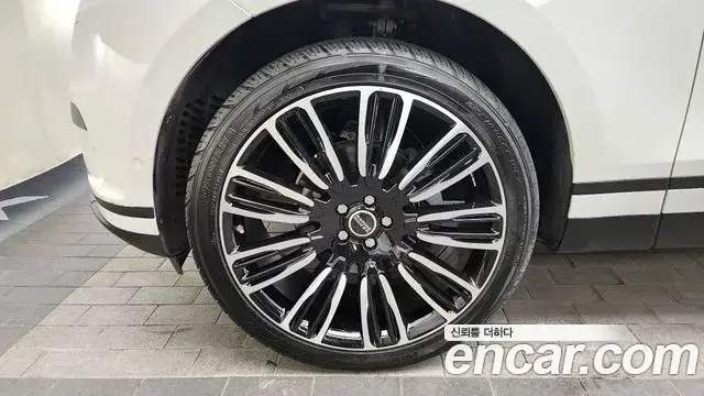 Land Rover Range Rover Velar 2018 — Şəkil 3/20
