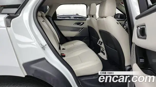 Land Rover Range Rover Velar 2018 — Şəkil 5/20