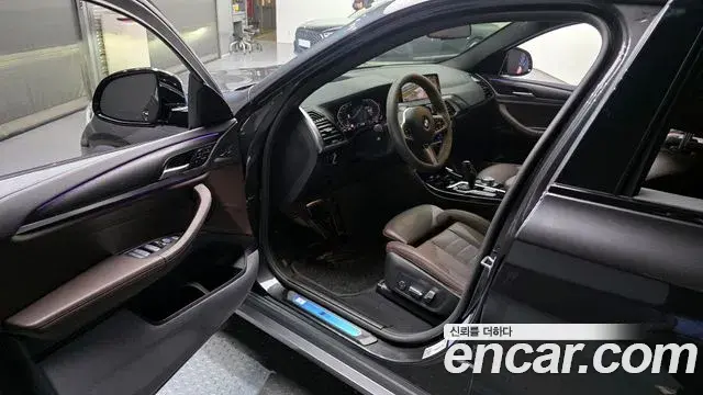 BMW X4 2021 — Photo 20/20
