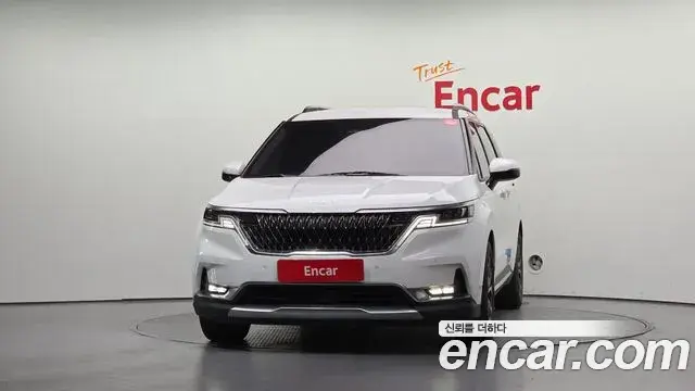 Kia Carnival 2021 — Photo 16/20