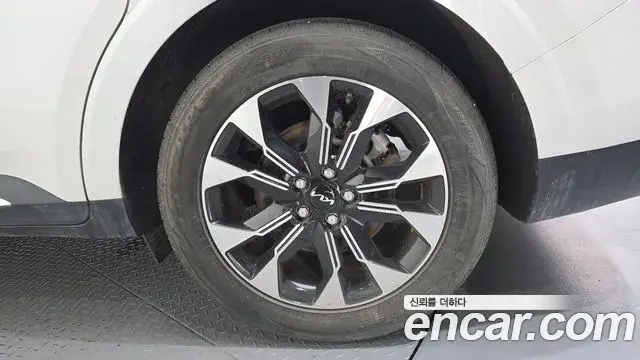 Kia Carnival 2021 — Photo 3/20