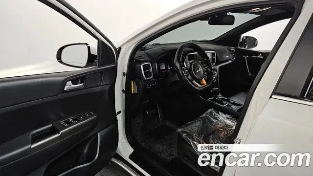 Kia Sportage The Bold 2020 — Photo 1/20