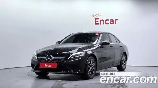 Mercedes-Benz C-Class 2019 — Şəkil 1/20