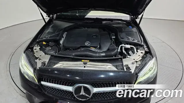 Mercedes-Benz C-Class 2019 — Şəkil 14/20
