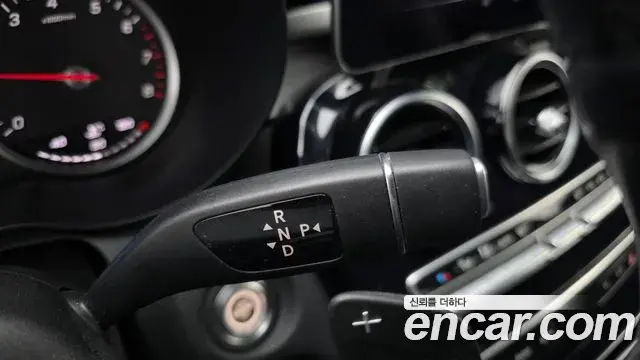 Mercedes-Benz C-Class 2019 — Şəkil 4/20