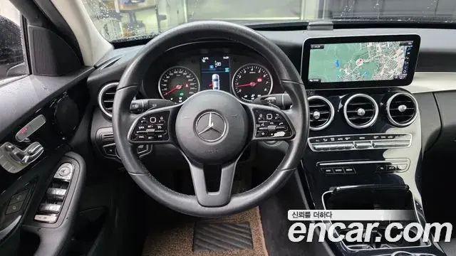 Mercedes-Benz C-Class 2019 — Şəkil 20/20