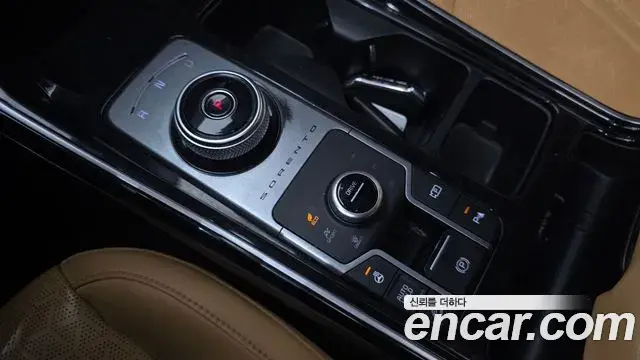 Kia Sorento 2021 — Фото 9/20