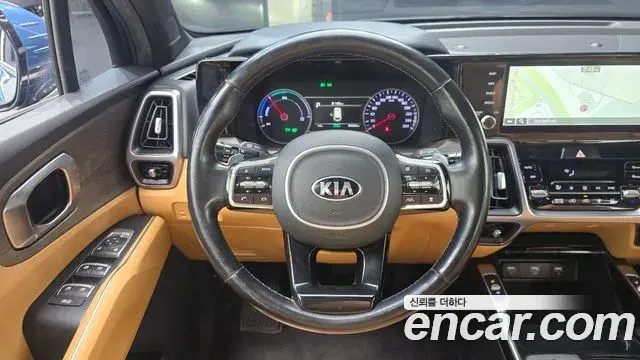 Kia Sorento 2021 — Фото 13/20