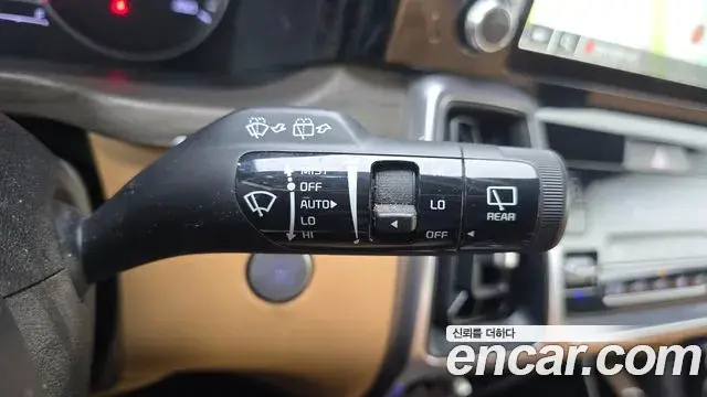 Kia Sorento 2021 — Фото 16/20