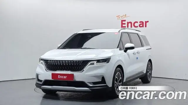Kia Carnival 2022 — Photo 18/20