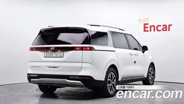 Kia Carnival 2020 — Фото 2/20