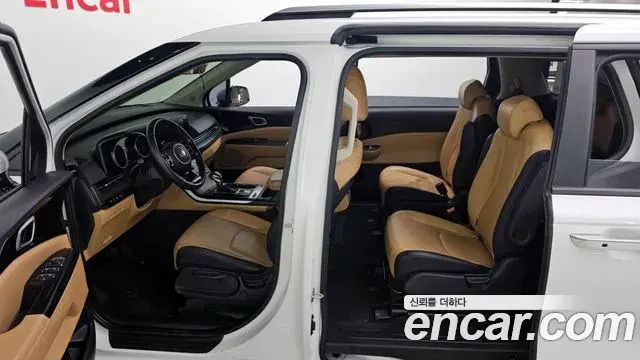 Kia Carnival 2020 — Фото 10/20