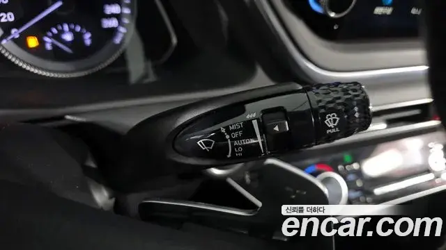 Hyundai Sonata Hybrid 2021 — Şəkil 10/20