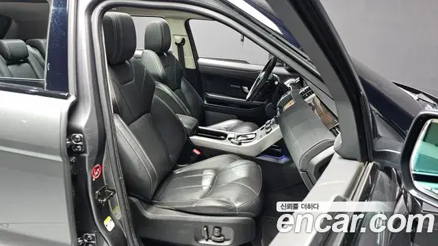 Land Rover Range Rover Evoque 2018 — Şəkil 17/20