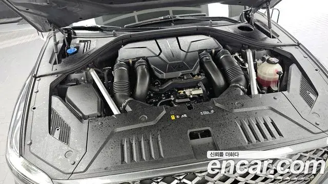 Genesis GV70 2021 — ფოტო 11/32
